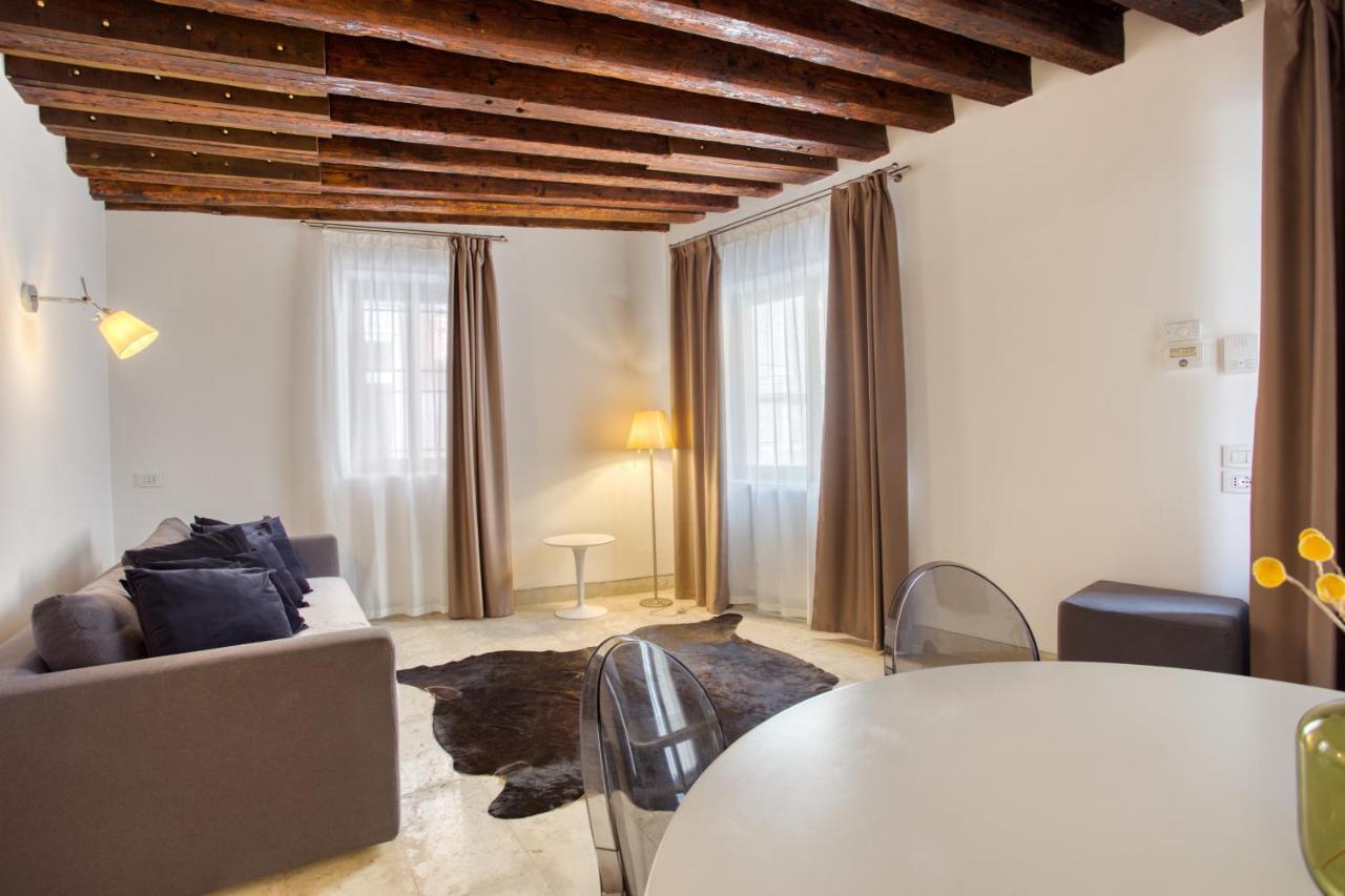 Cà Margherita LOFT&SQUARE Palazzo Grifalconi Veneza Exterior foto