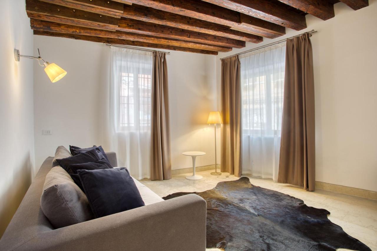 Cà Margherita LOFT&SQUARE Palazzo Grifalconi Veneza Exterior foto